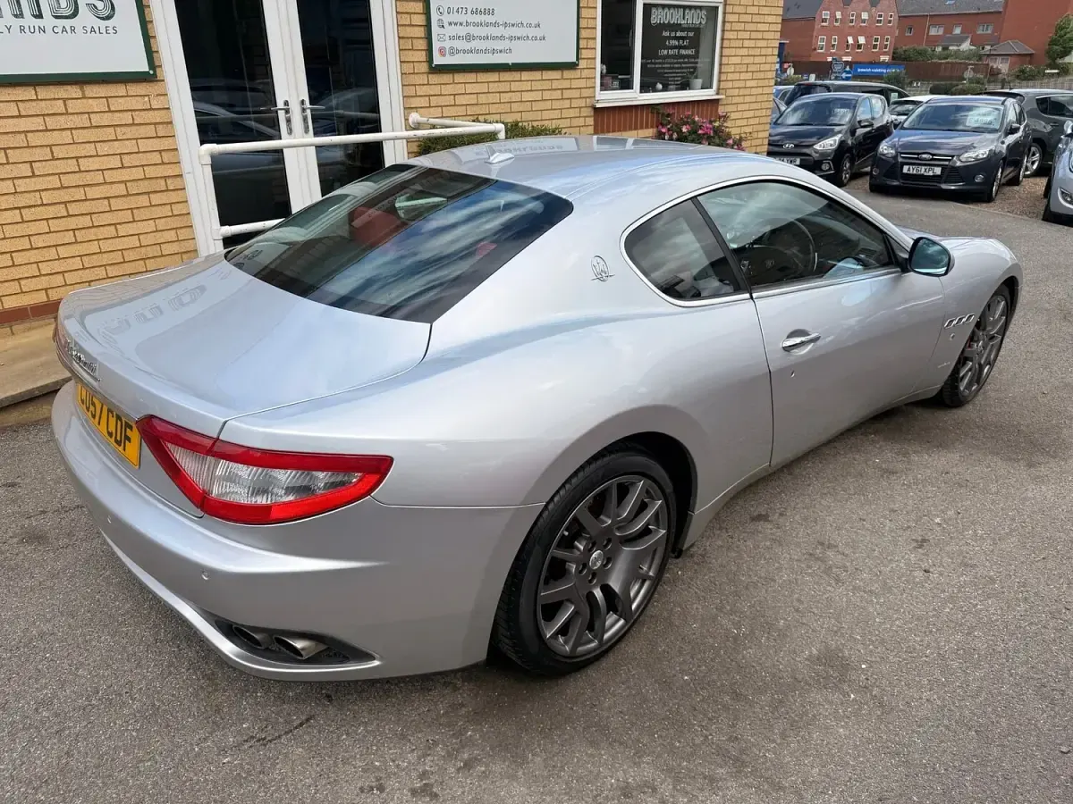 Used Maserati Granturismo 405 HP (297 kW) 2008 Grey Coupe