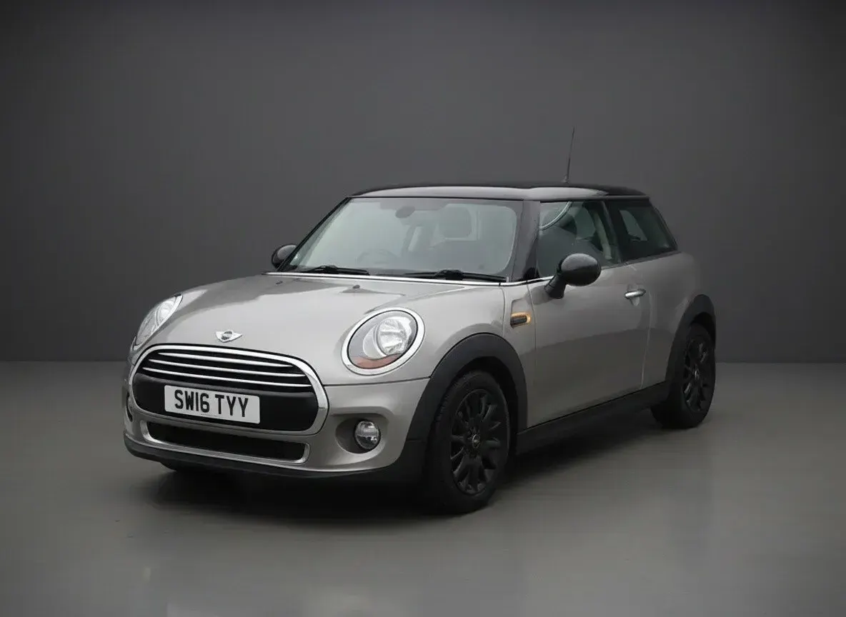 Used Mini Cooper Hatch 2016 Silver Hatchback