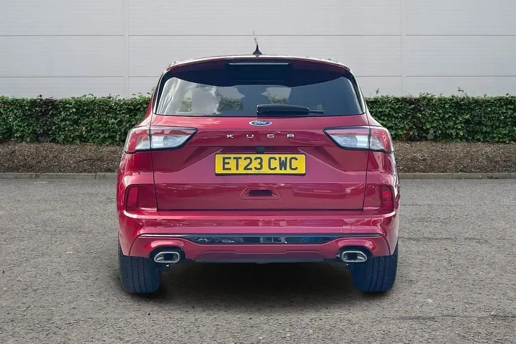 Used Ford Kuga ST-Line 150 HP (110 kW) 2023 Red SUV