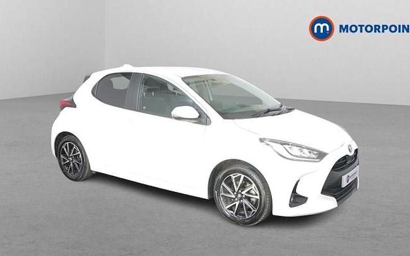 Used Toyota Yaris Hybrid Design 116 HP (85 kW) 2026 Hatchback