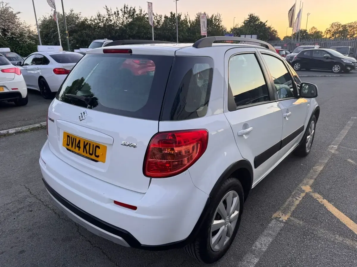 Used Suzuki SX4 SZ3 2014 White Hatchback
