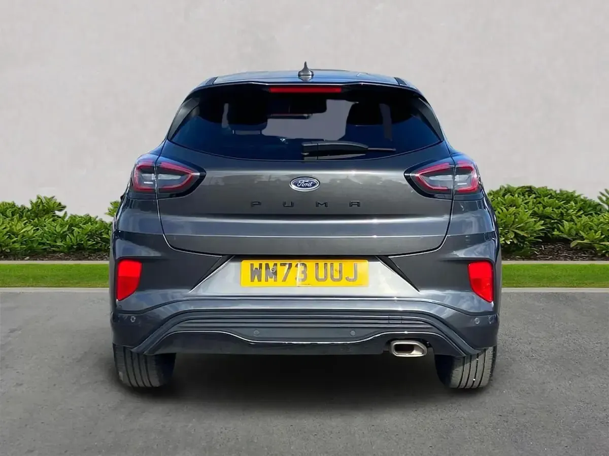 Usado Ford Puma ST-Line X 2023 Cinzento SUV