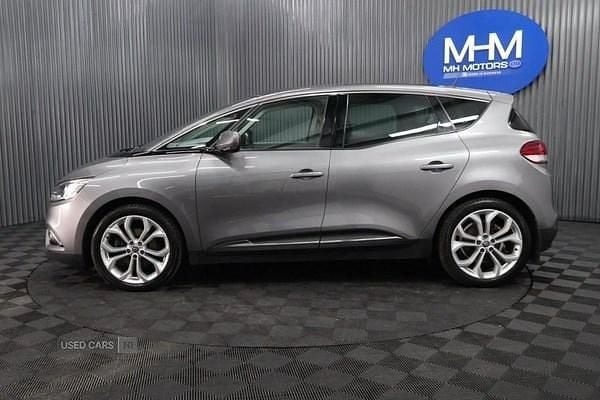 Used Renault Scénic IV Iconic 2019 Grey MPV