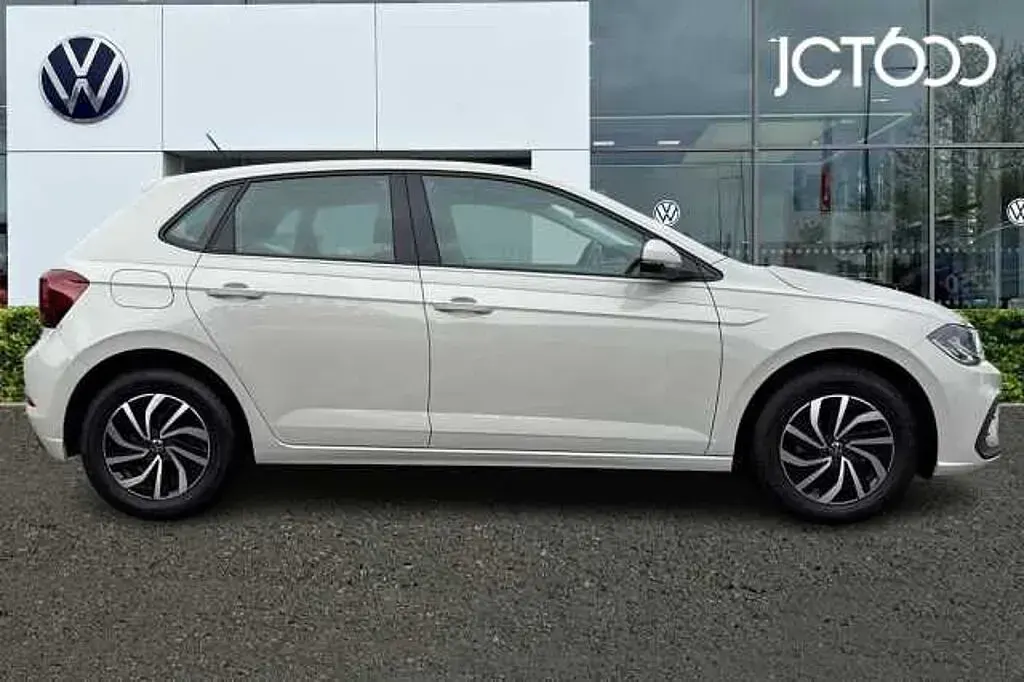 Used VW Polo Life 80 HP (58 kW) 2023 Grey Hatchback