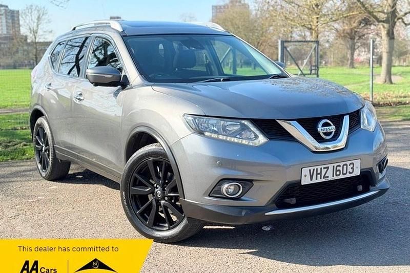 Used Nissan X-Trail N-Vision 130 HP (95 kW) 2017 Grey SUV