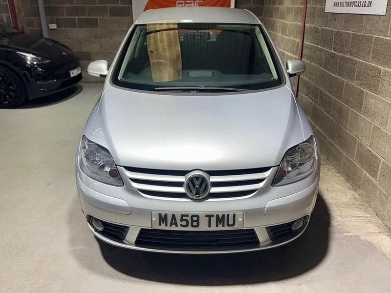 Usado VW Golf VI SE 2008 Prateado Citadino