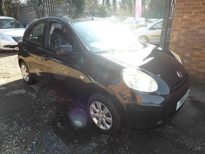 Usado Nissan Micra Visia 2011 Preto Citadino