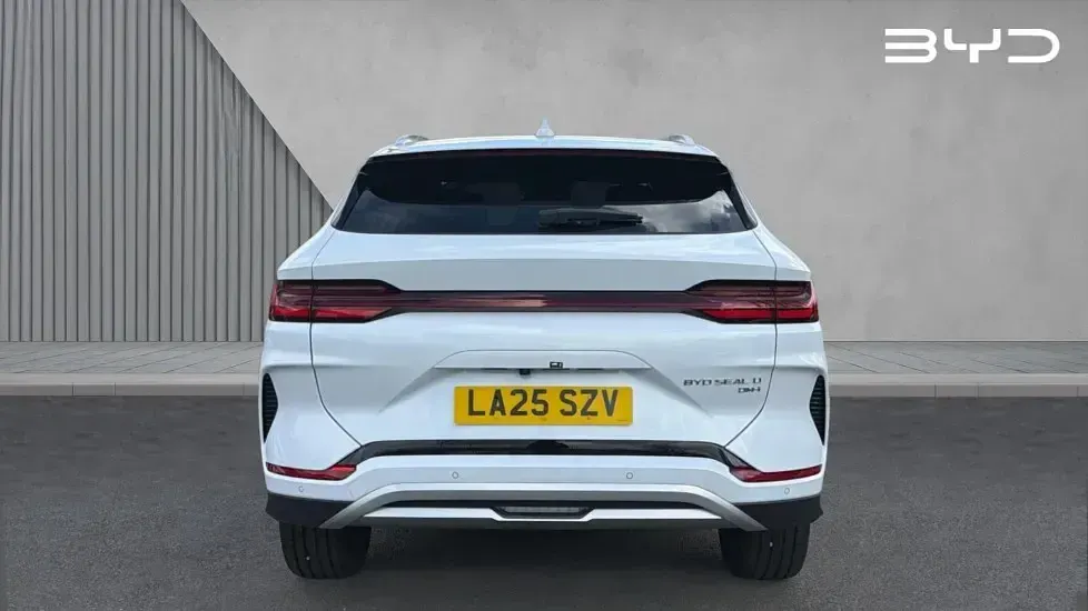 Used BYD Seal U Boost 218 HP (160 kW) 2025 White SUV