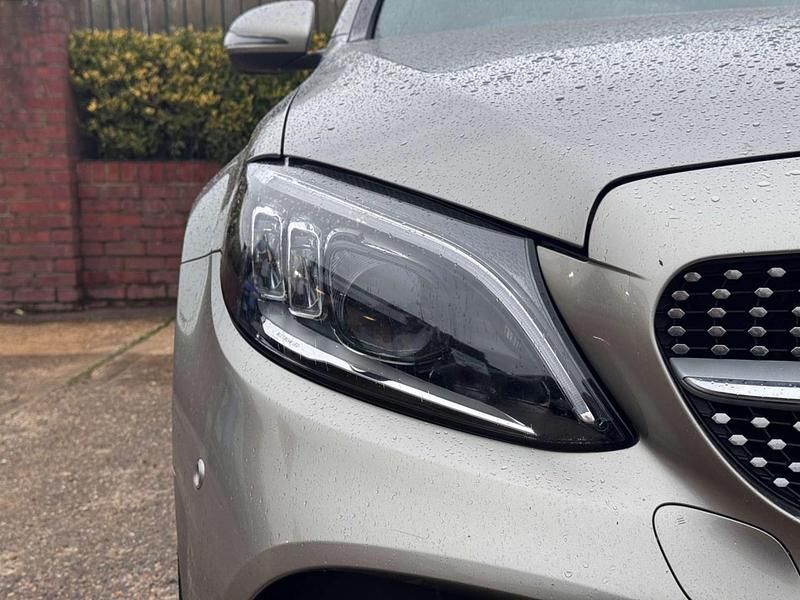 Used Mercedes C220 AMG Line Premium 194 HP (142 kW) 2020 Silver Sedan