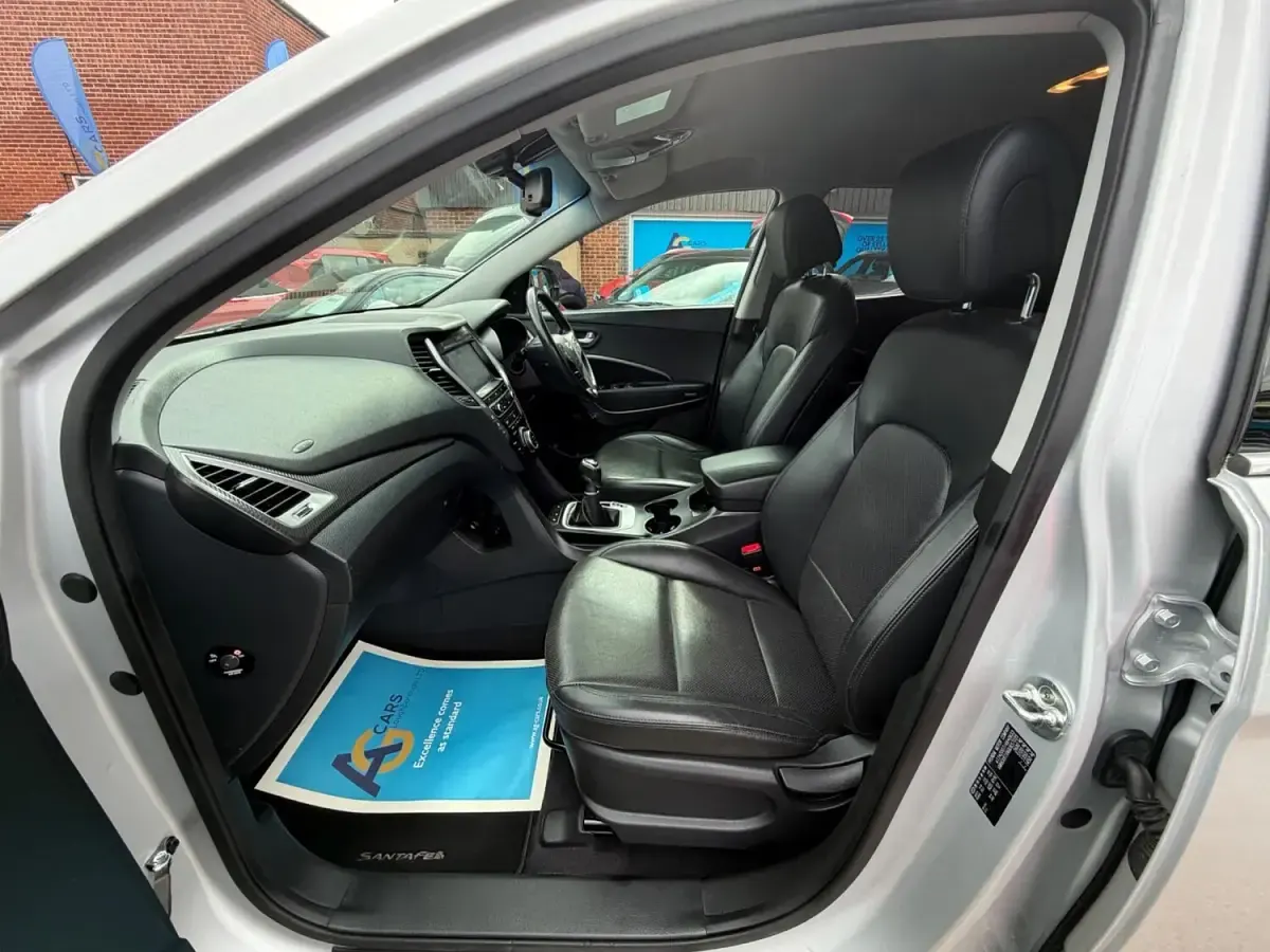Used Hyundai Santa Fe Premium 2016 Silver SUV