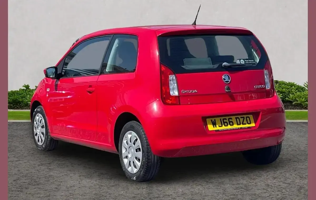 Used Skoda Citigo SE 58 HP (42 kW) 2016 Tornado red Hatchback