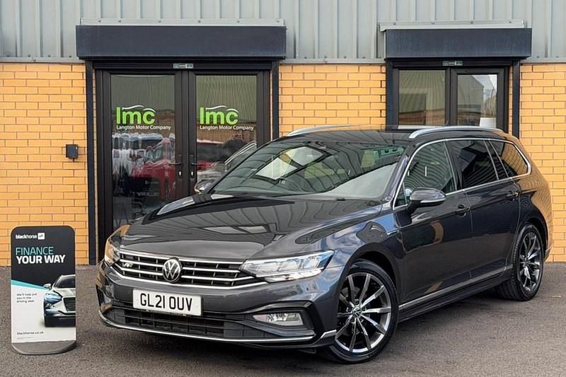 Used VW Passat R-line 150 HP (110 kW) 2021 Grey Estate