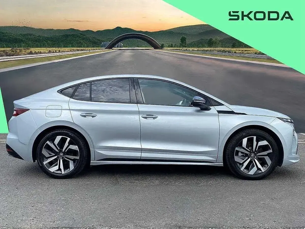 Used Skoda Enyaq iV SportLine 210 kW (286 HP) 2025 Silver SUV