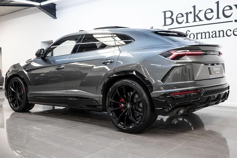 Used Lamborghini Urus 666 HP (489 kW) 2020 Grey SUV