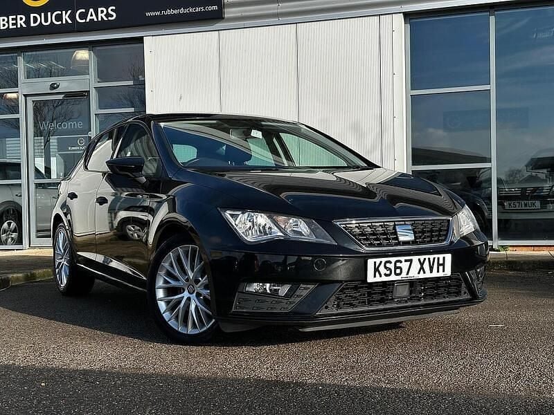 Used Seat Leon SE Dynamic 115 HP (84 kW) 2017 Black Hatchback