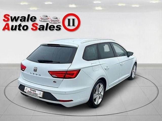 Used Seat Leon ST FR 130 HP (95 kW) 2019 White Estate