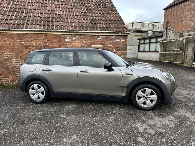 Used Mini Cooper Clubman 2016 Silver Estate
