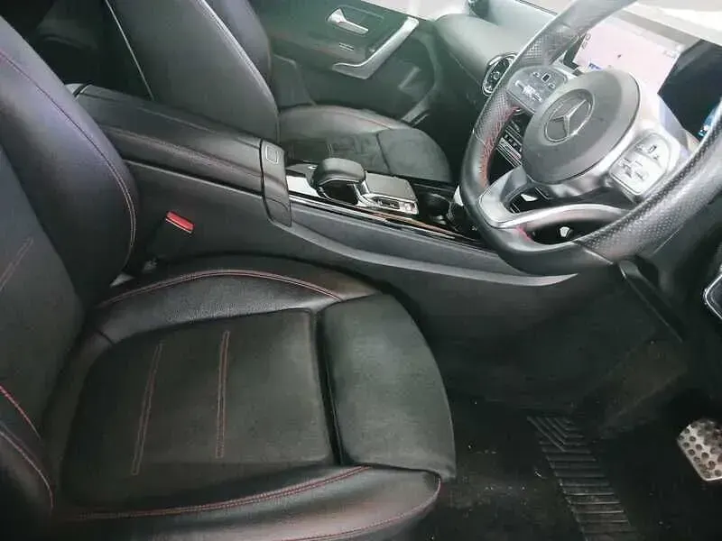 Used Mercedes A250 Executive 2018 White Hatchback
