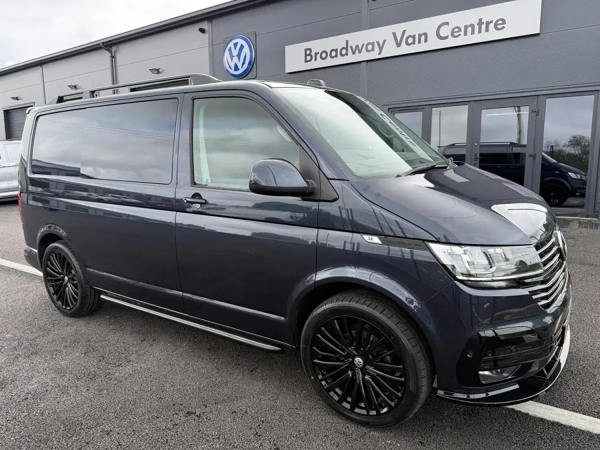 Used VW Transporter Highline 2023 Blue Van