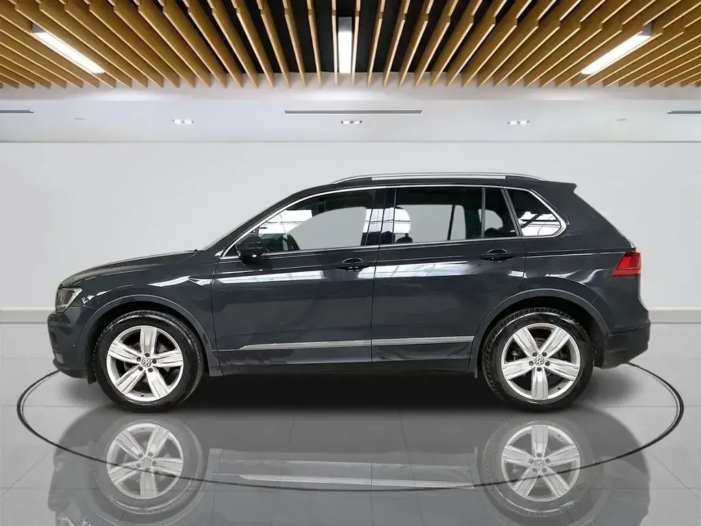 Usado VW Tiguan Match 2020 Cinzento SUV