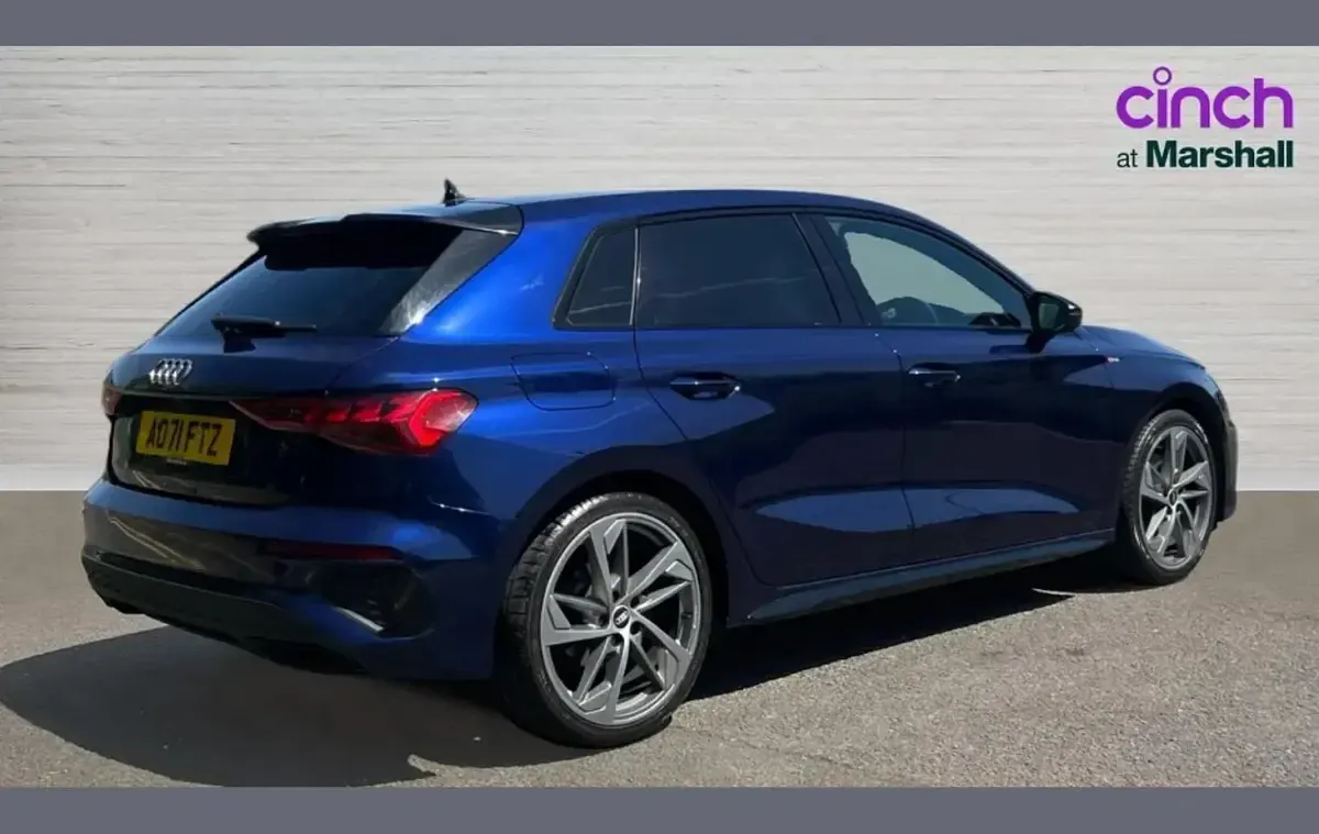 Used Audi A3 Comfort 147 HP (108 kW) 2021 Blue Sedan