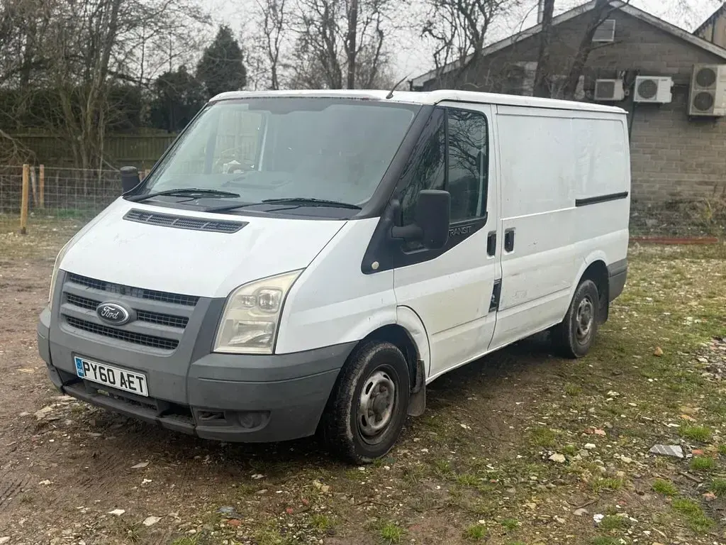 Used Ford Transit 85 HP (62 kW) 2010 White Van