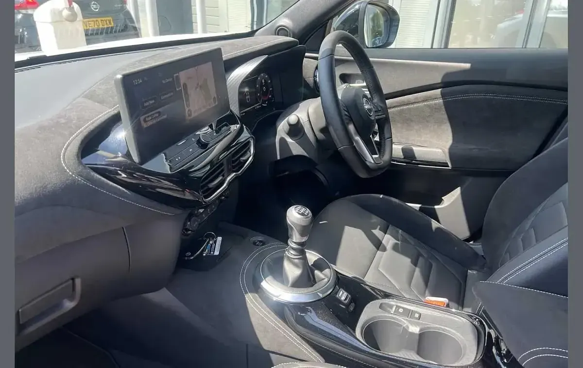 Used Nissan Juke Tekna+ 114 HP (83 kW) 2026 White SUV