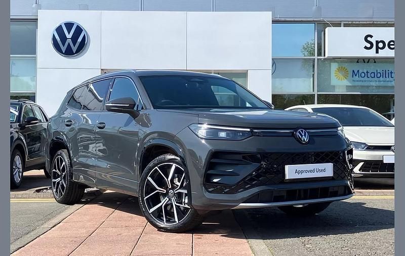 Grey Used 2025 VW Tayron R-line SUV | £41,795 (Fair price) - Image 1/4