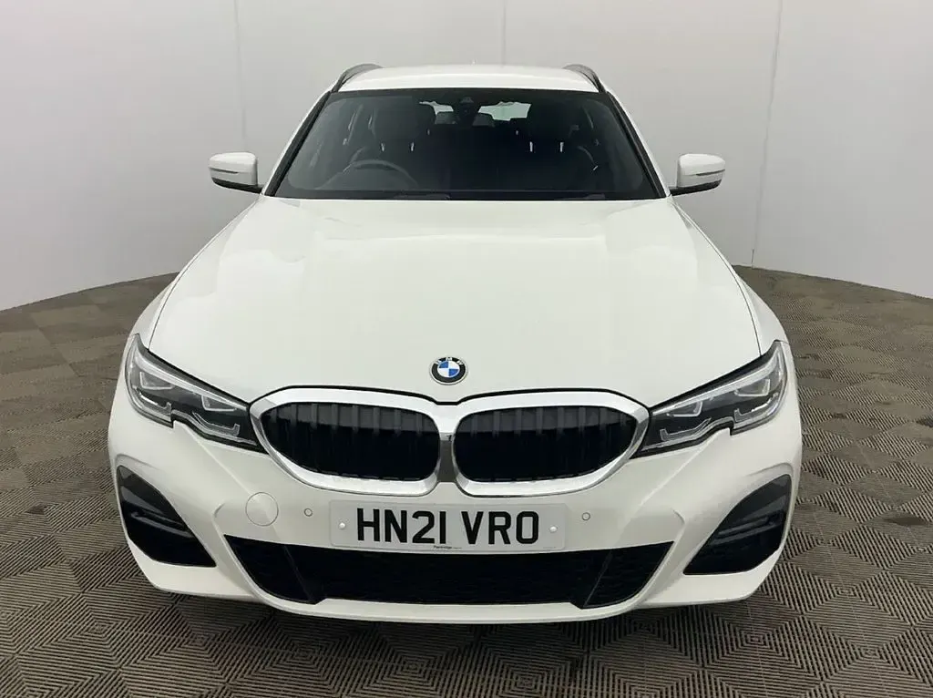 Used BMW 330e M Sport 2021 White Estate