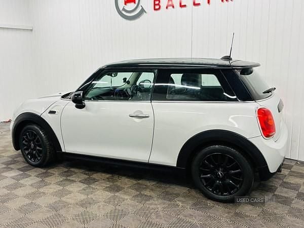 Used Mini Cooper Hatch 136 HP (100 kW) 2016 Silver Hatchback