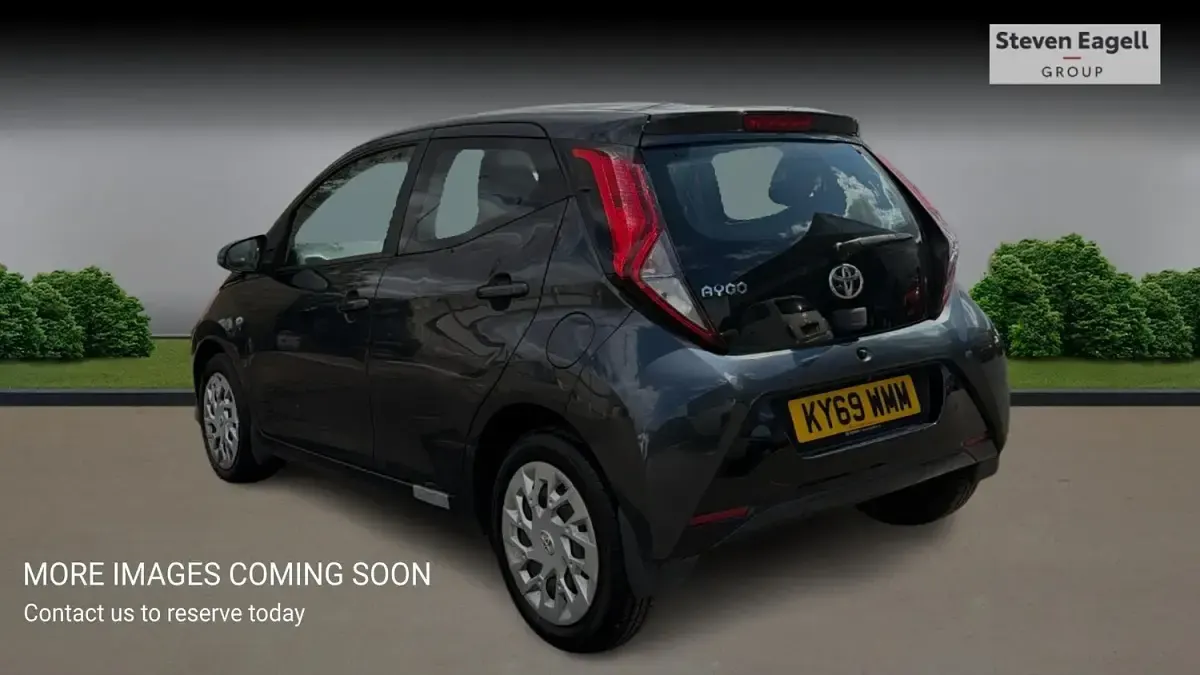 Used Toyota Aygo X-play 72 HP (52 kW) 2019 Grey Hatchback