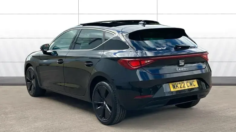 Used Seat Leon XCELLENCE Lux 110 HP (80 kW) 2022 Hatchback