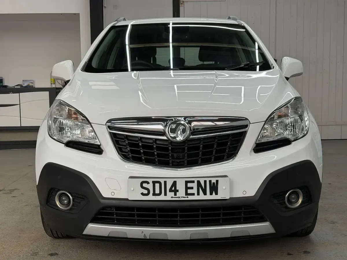 Used Vauxhall Mokka 115 HP (84 kW) 2014 White SUV