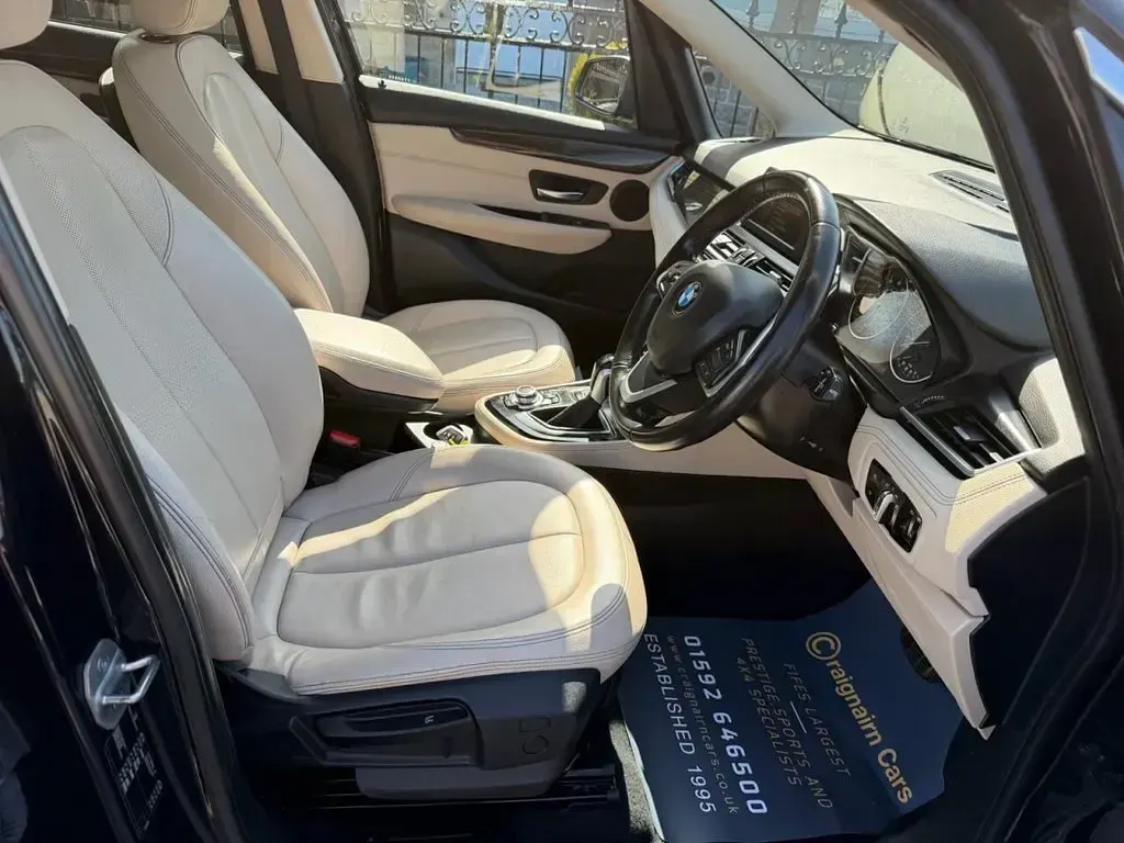 Used BMW 218 Luxury Line 136 HP (100 kW) 2015 Black Estate