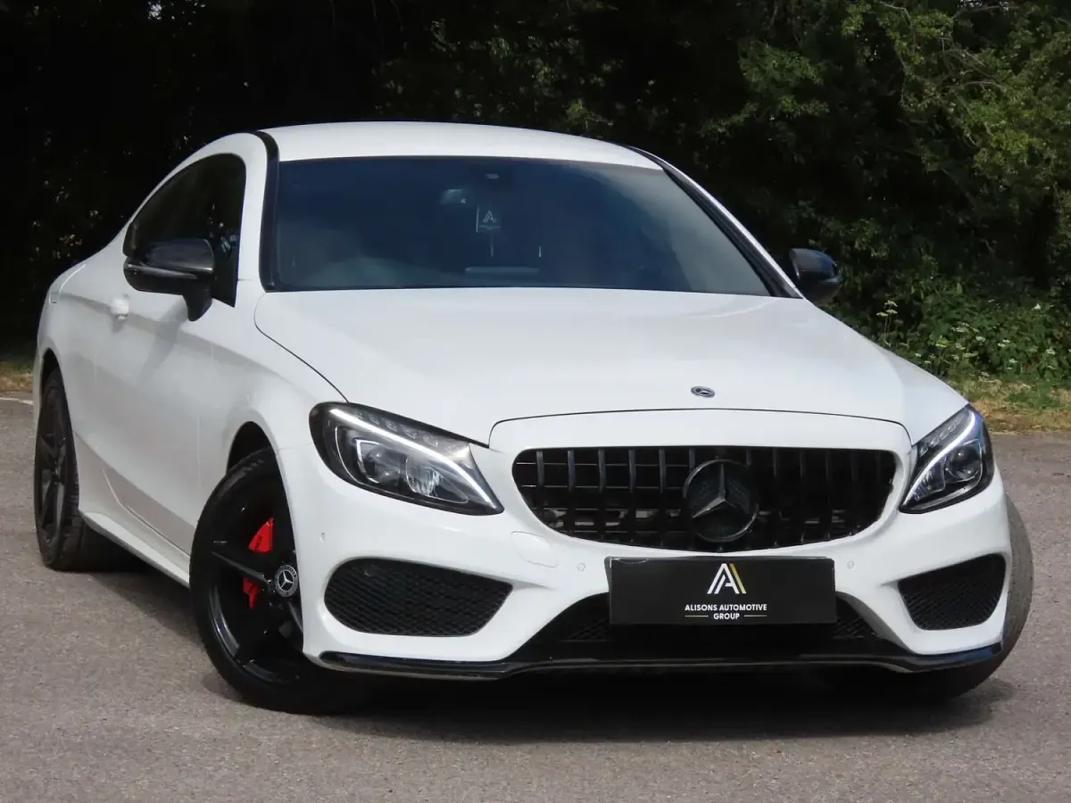 Used Mercedes C220 AMG line 2017 White Coupe