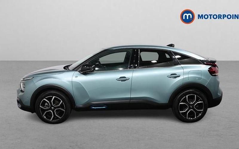 Used Citroën e-C4 Shine 100 kW (136 HP) 2023 Blue Hatchback