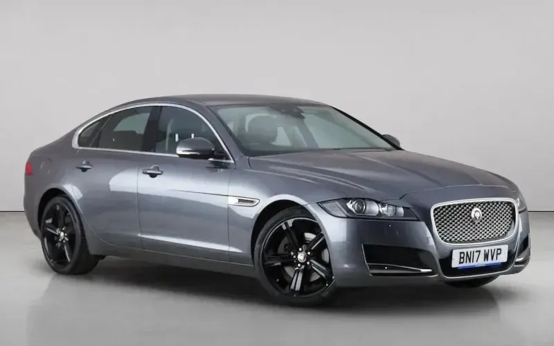 Used Jaguar XF Portfolio 179 HP (131 kW) 2020 Sedan