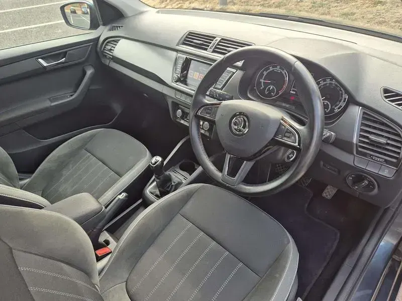 Used Skoda Fabia SE L 70 HP (51 kW) 2020 Grey Hatchback