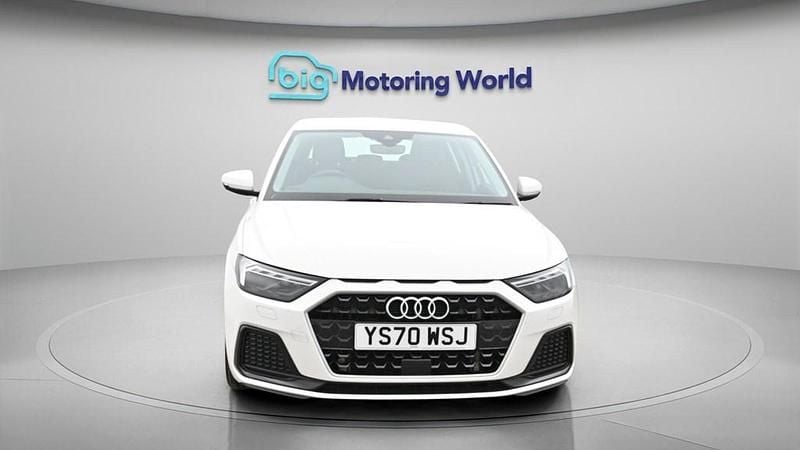 Used Audi A1 Sportback Sport 110 HP (80 kW) 2020 White Hatchback
