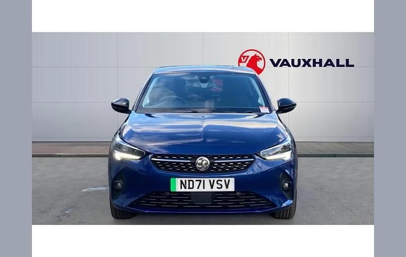 Second-hand Vauxhall Corsa-e Elite 100 kW (136 CP) 2021 Albastru Hatchback
