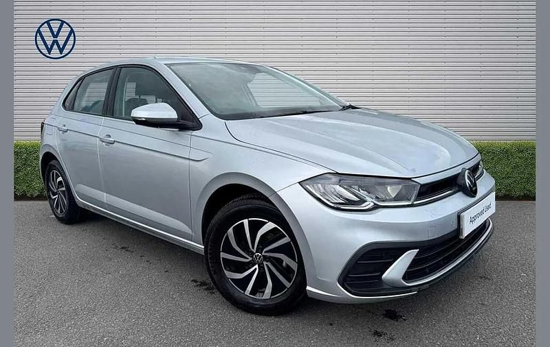 Used VW Polo Life 79 HP (58 kW) 2025 Silver Hatchback
