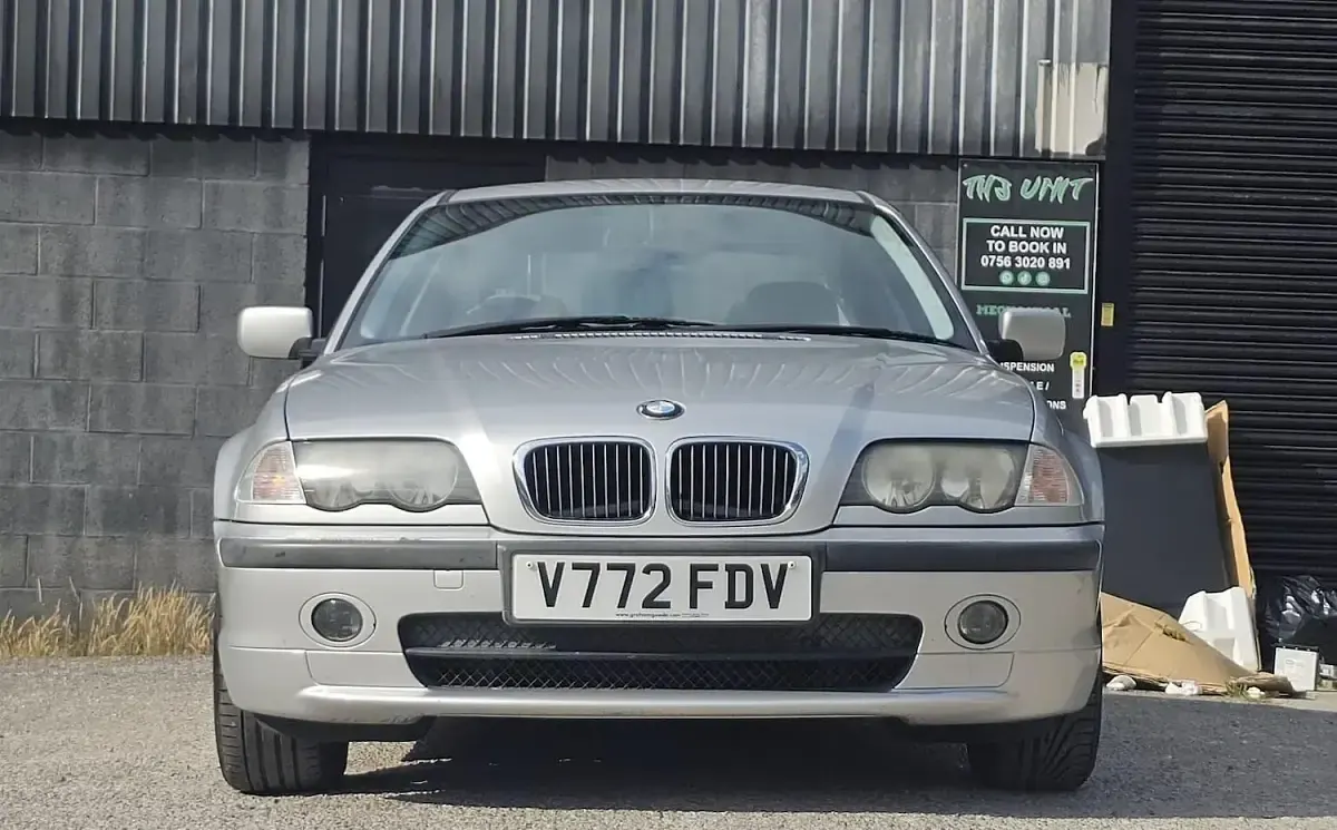 Used BMW 318 Comfort Edition 1999 Silver Sedan