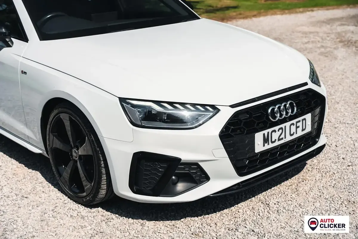 Used Audi A4 Black Edition 163 HP (119 kW) 2021 White Sedan