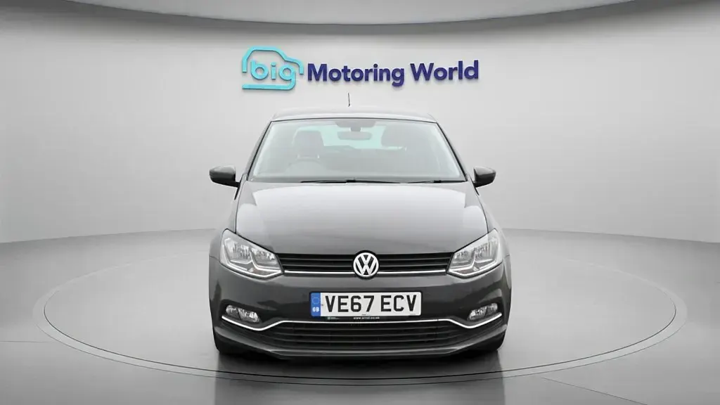Begagnad VW Polo Edition 75 HK (55 kW) 2017 Grå Halvkombi