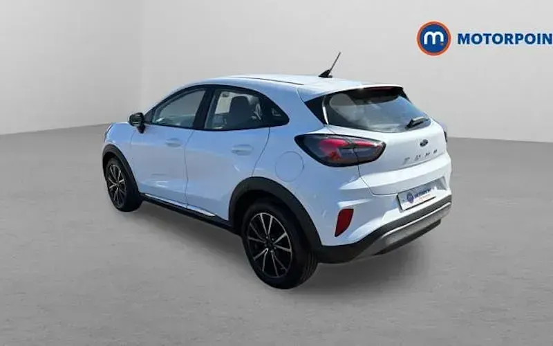 Usado Ford Puma Titanium 125 HP (91 kW) 2023 Branco SUV