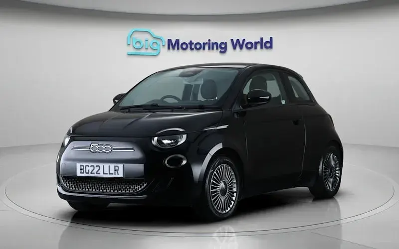 Used Fiat 500e Icon 86 kW (118 HP) 2022 Black Hatchback