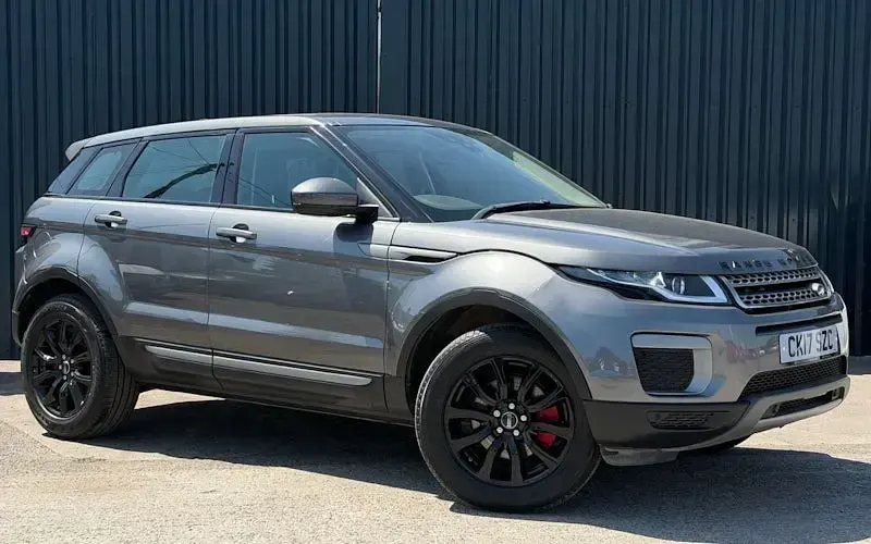 Used Land Rover Range Rover evoque SE 180 HP (132 kW) 2017 Hatchback