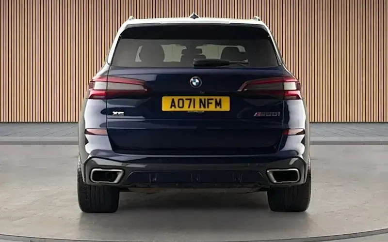 Used BMW X5 Comfort Edition 530 HP (389 kW) 2021 Tanzanite blue SUV