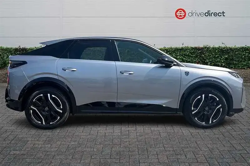 Used Peugeot e-3008 GT 154 kW (210 HP) 2025 Grey SUV