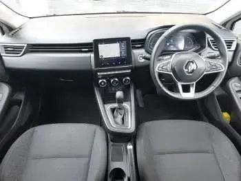Used Renault Clio V Evolution 145 HP (106 kW) 2023 White Hatchback